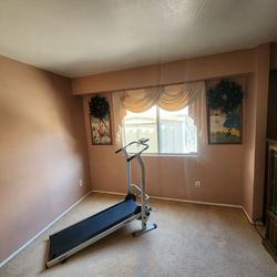 Treadmill 