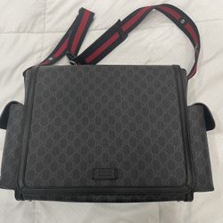 Authentic Gucci GG Supreme Diaper Bag