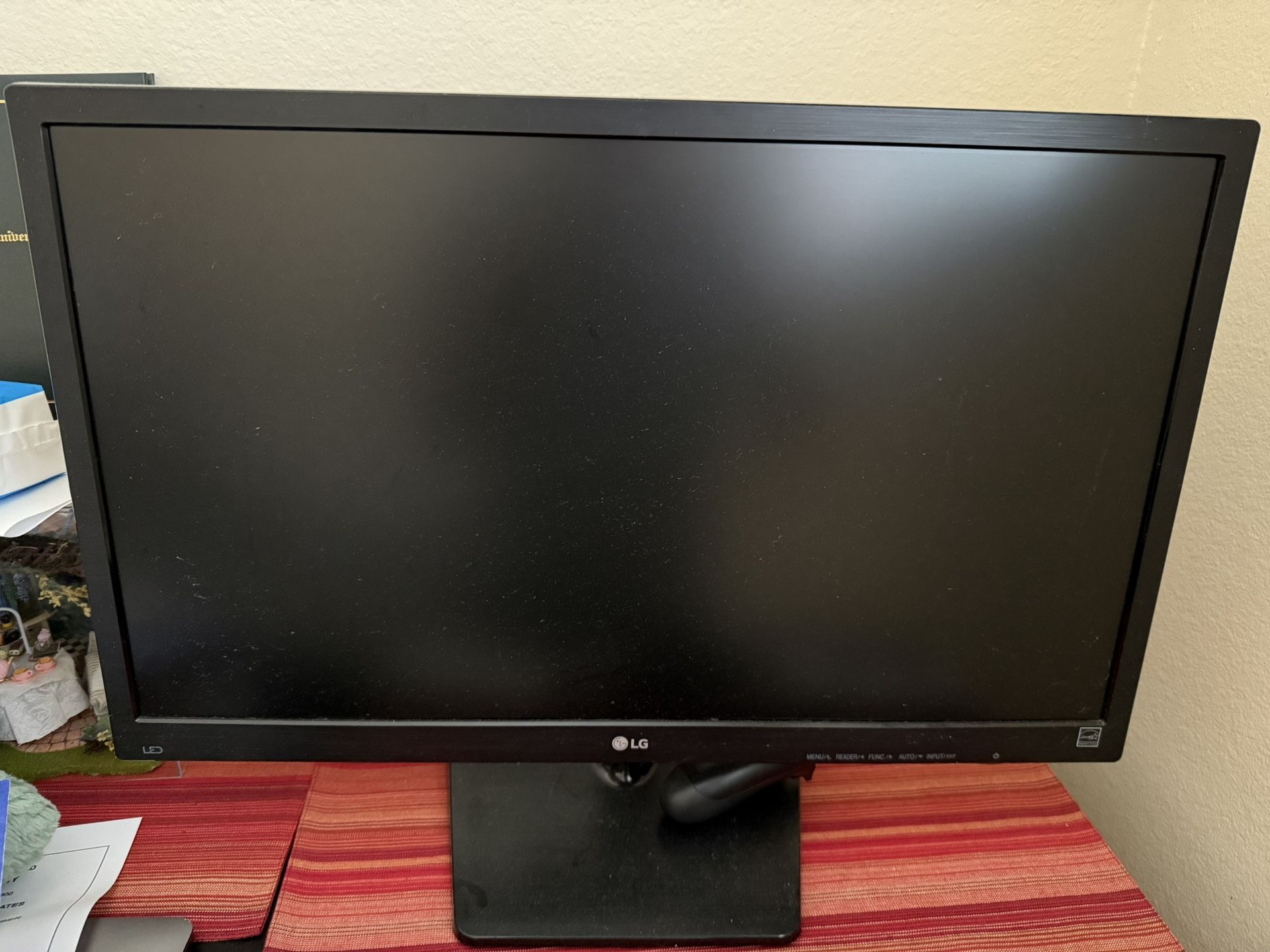 LG Computer Monitors