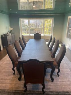 Drexel Heritage French country style dining table with 10 chairs 