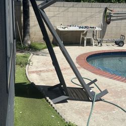 Pool Lounge Chairs 2