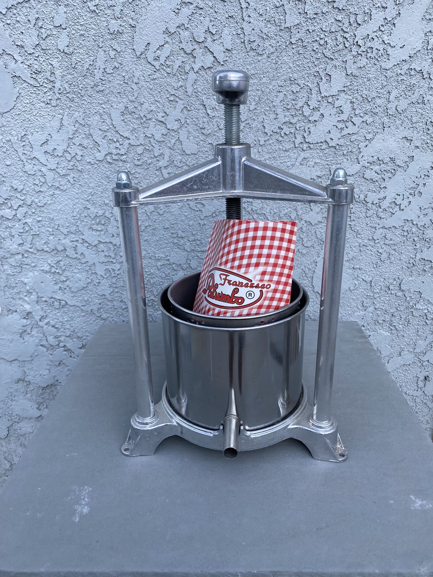 Grape / Fruit Press