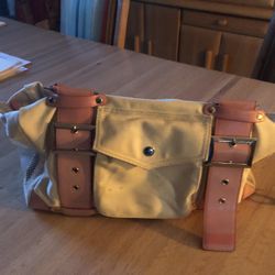 Pet Carrier  ( Girl)