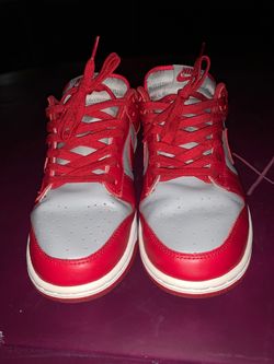 Nike dunks red and gray  size 8.5