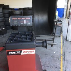 Hunter wheel balancer Tire Changer, and comepressor