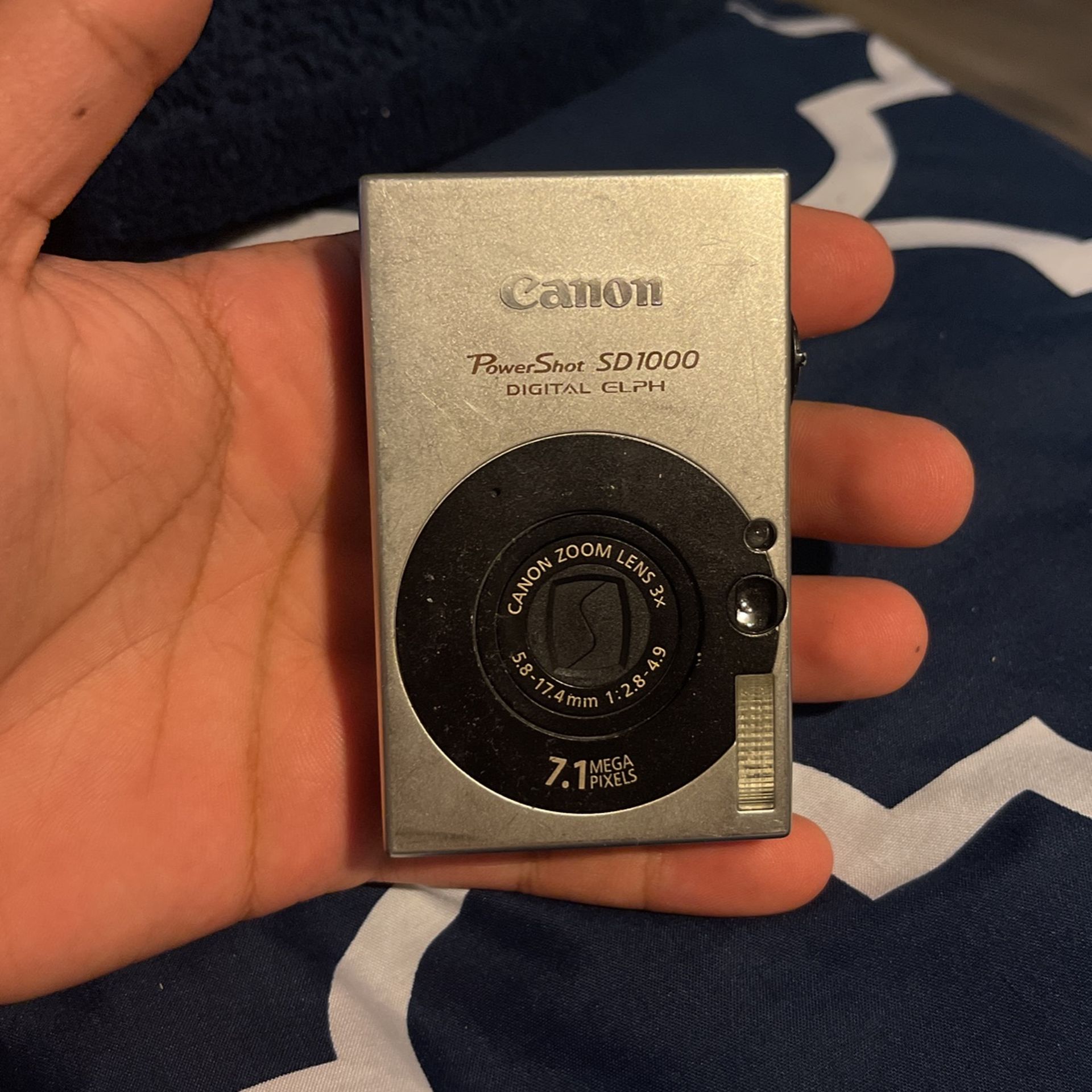 Canon Powershot SD1000 Digital Elph