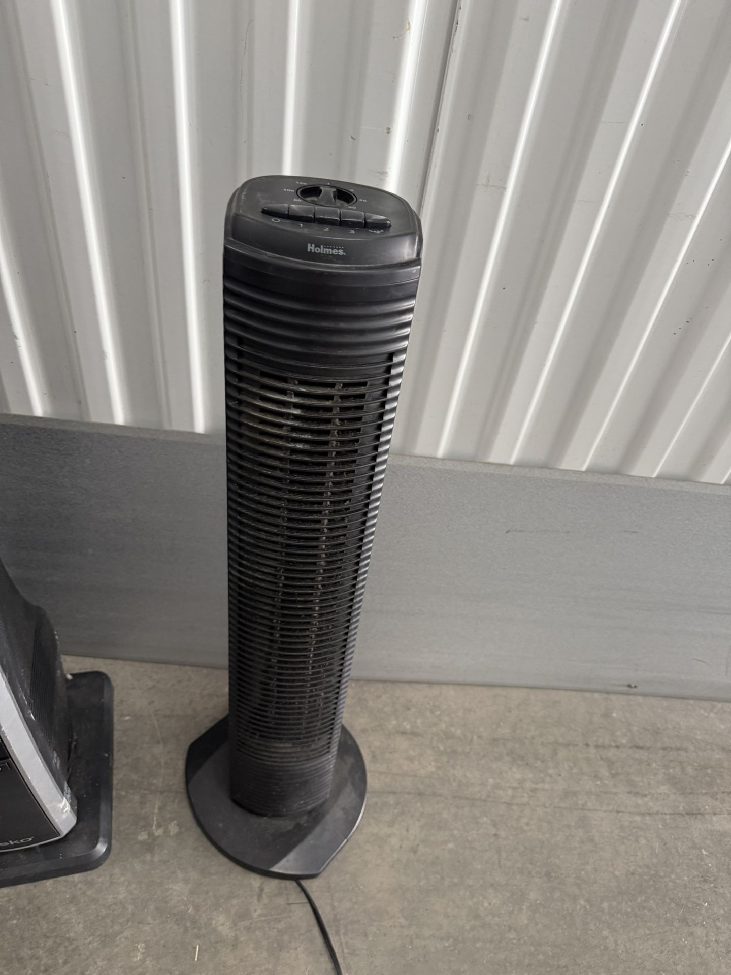 2 Heaters And 1 Tower Fan $20 Each