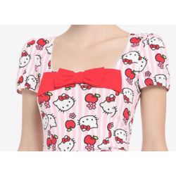 Sanrio Hello Kitty Apple Bow Stripe Girls Skimmer Medium Top