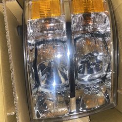 2007/14 Chevy Silverado Headlights 