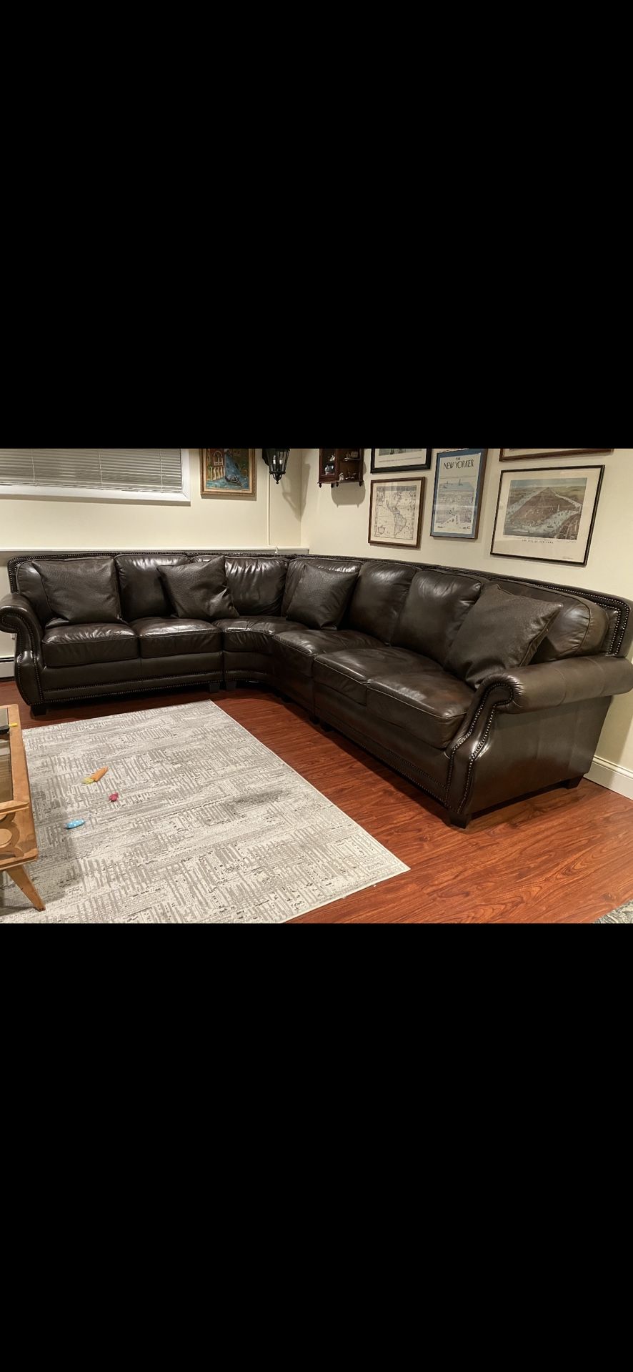 Sectional Sofa Couch
