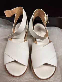 Women - Michael Kors leather sandal size 8