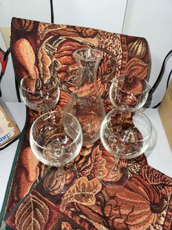 $10-Vintage Luminarc 5 Piece Red Wine Set(glasses & Carafe)