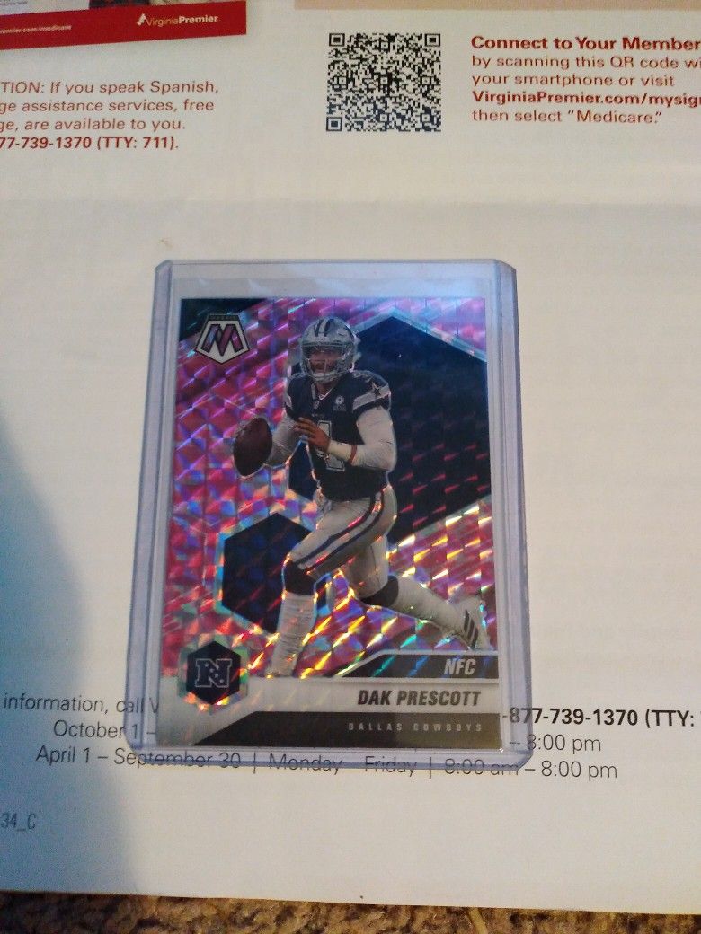 Dak Prescott 2021 Panini Mosaic Pink Football Card.