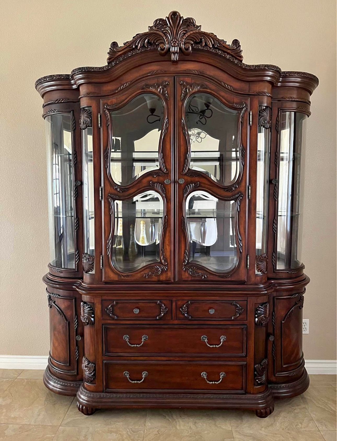 Display Cabinet OBO