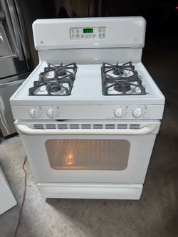 Ge gas Stove everything working 3 Month Warranty we Deliver