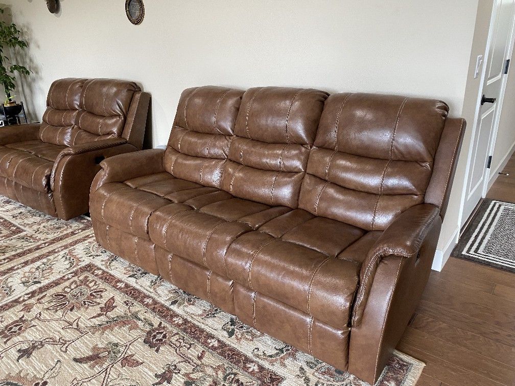 Ashley Leather Auto Recliner 3 Seater