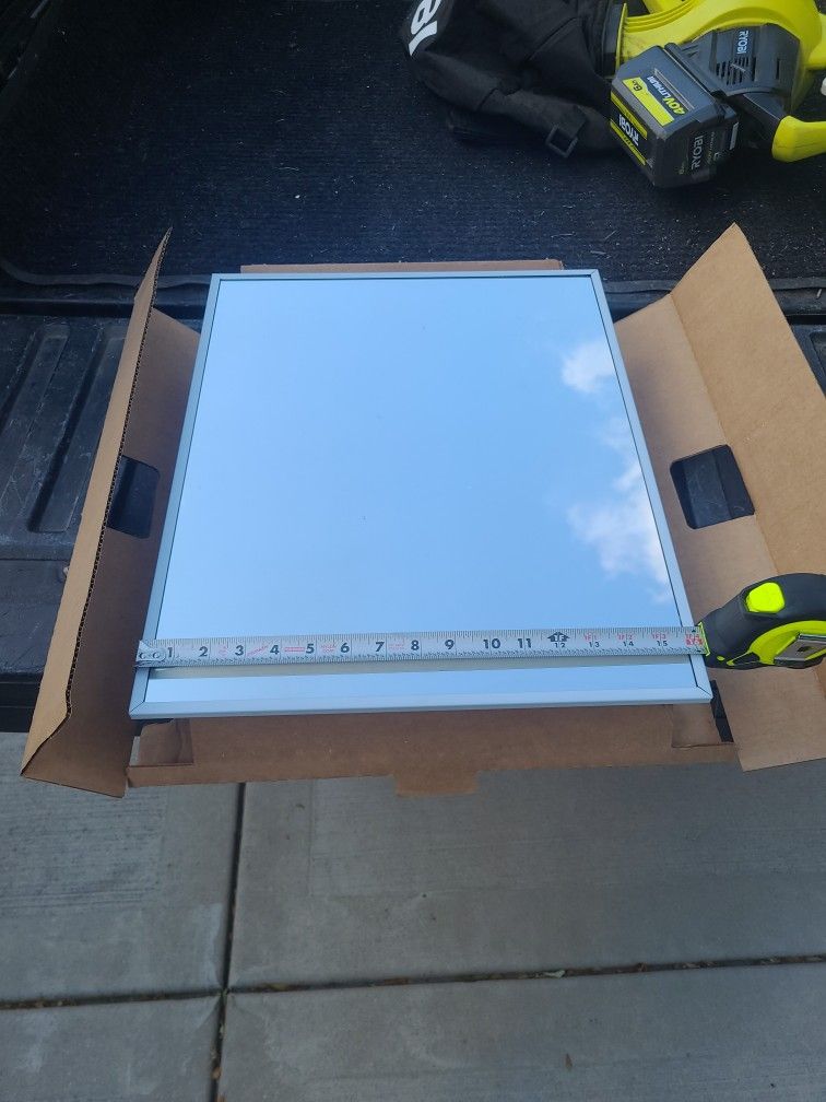 16 / 20 vanity mirror.