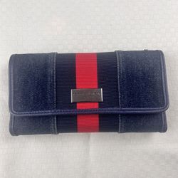Tommy Hilfiger Women Wallet 