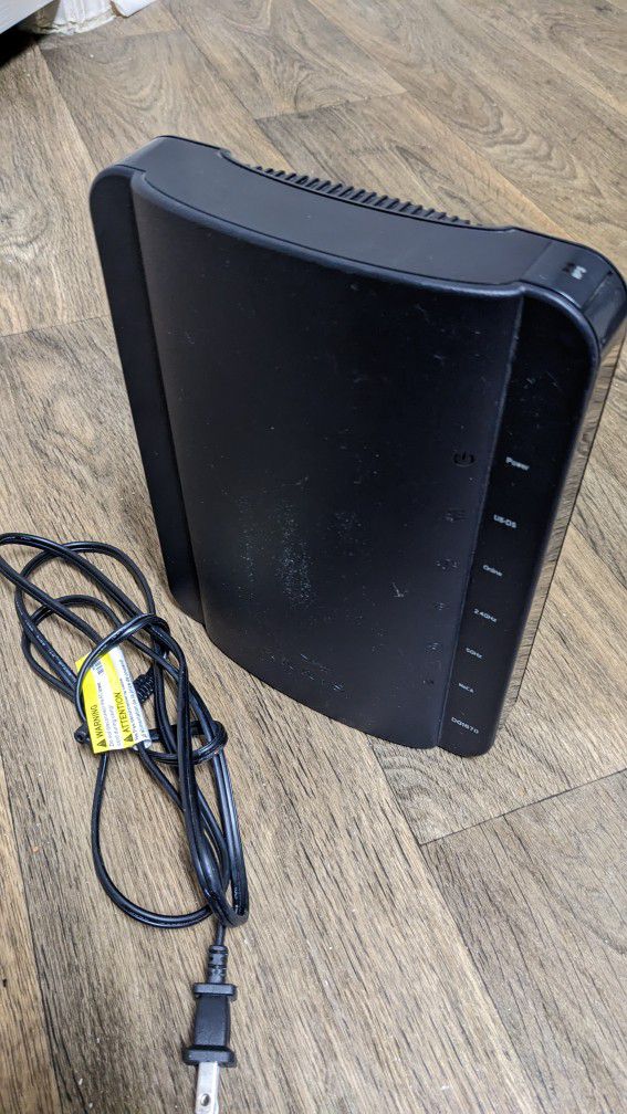 Arris DG1670A Dual-Band Modem/Router Combo