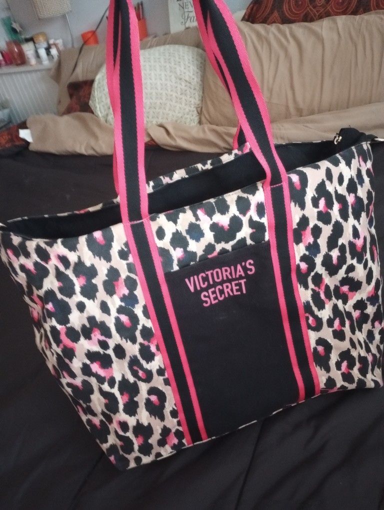 Victoria's Secret- Tote