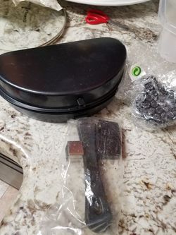 None stick omelet pan