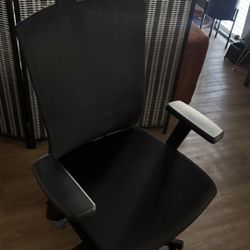 NOBLEWELL Ergonomic Office Chair, Desk Chair with 2D Lumbar Support, Adjustable Headrest Backrest