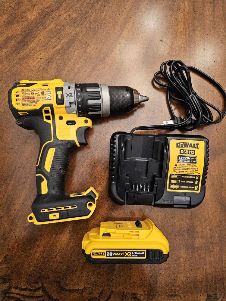 DeWalt 20v XR Impact Drill, Battery And Charger, 