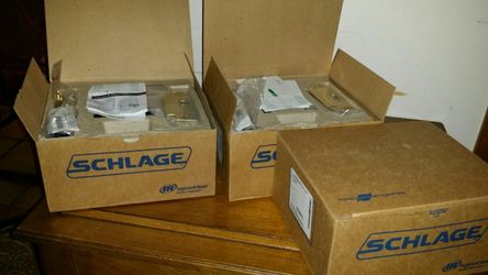 New in the box 3 Door handles