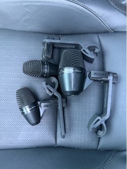 Shure PGA Drum Microphone Set – PGA52 + (2) PGA56 w/ Drum Mounts