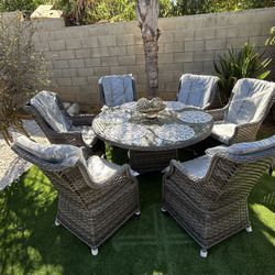 Patio Outdoor Dining Set Brand New