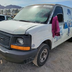 2004 GMC Savana PARTS @U-Pull Auto Parts DD3039