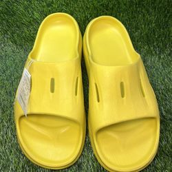 HOKA ORA Recovery Slide 3  Men’s Size: 14