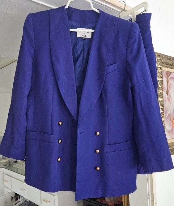Kasper Polyester Skirt Suits Regular Size Suits & Skirt Size 16