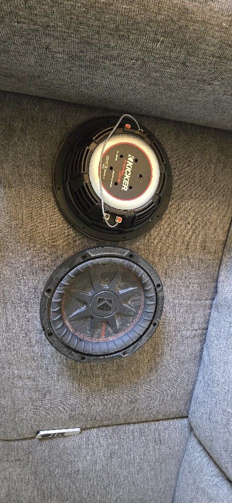 KICKER COMP RT 10 INCH SHALLOW MOUNT SUBS