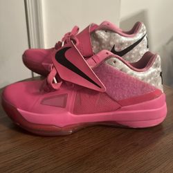 Nike KD “Aunt Pearl” 2012