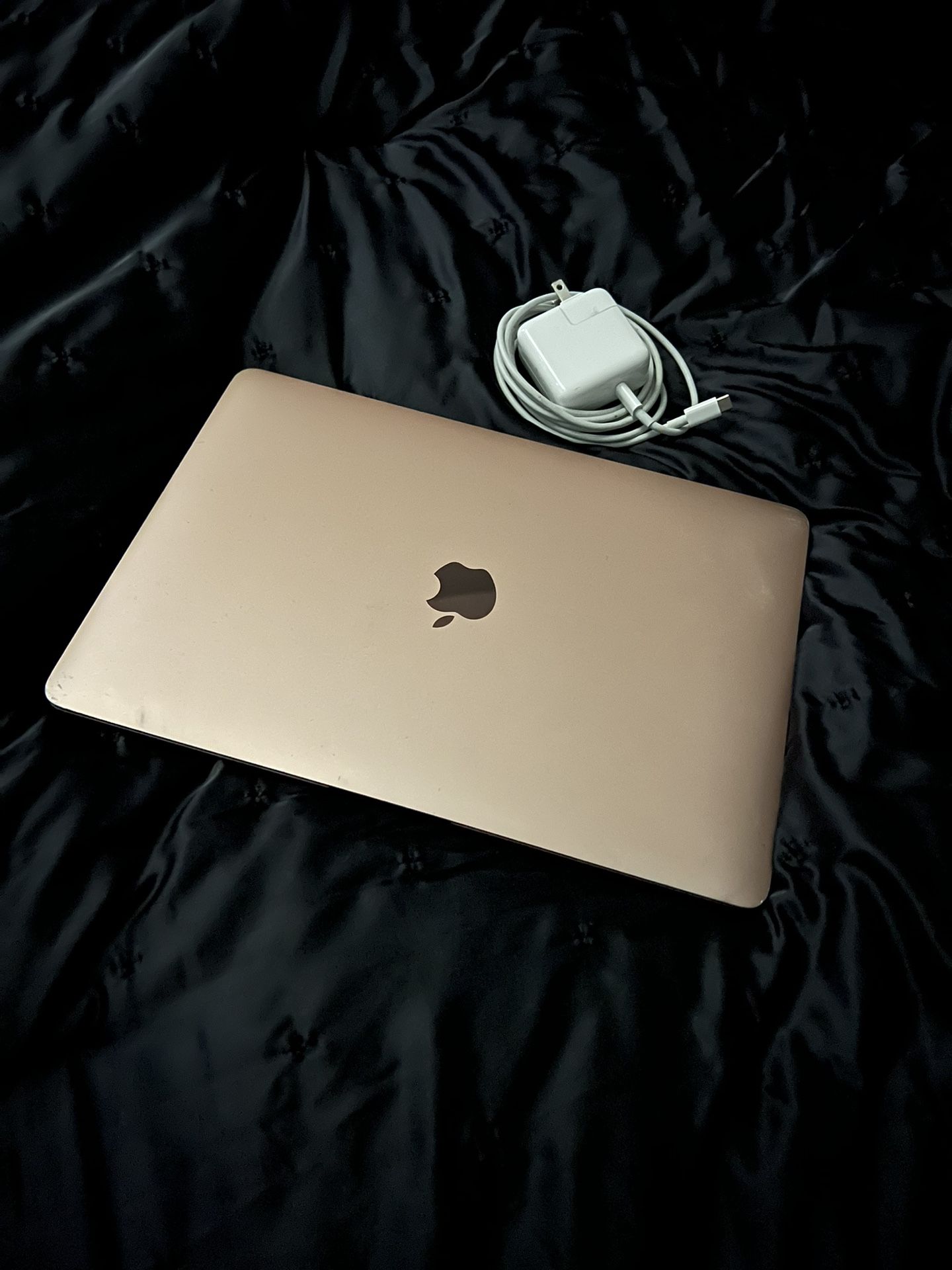 Mac Book Air 13" Retina Display