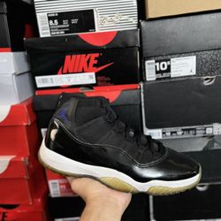 2016 Jordan Space Jam 11s size 10.5 USED 