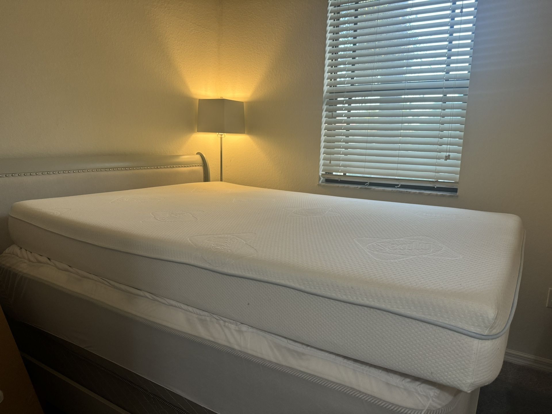 Queen Mattress for Sale in Homestead, FL OfferUp