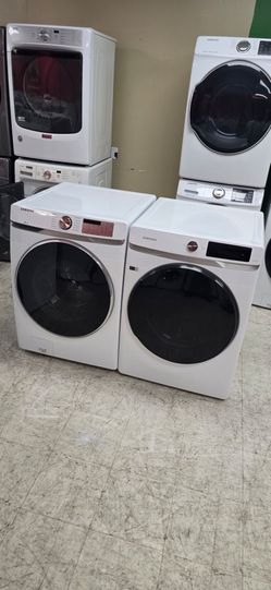 Washer and dryer samsung electric 27"×78"