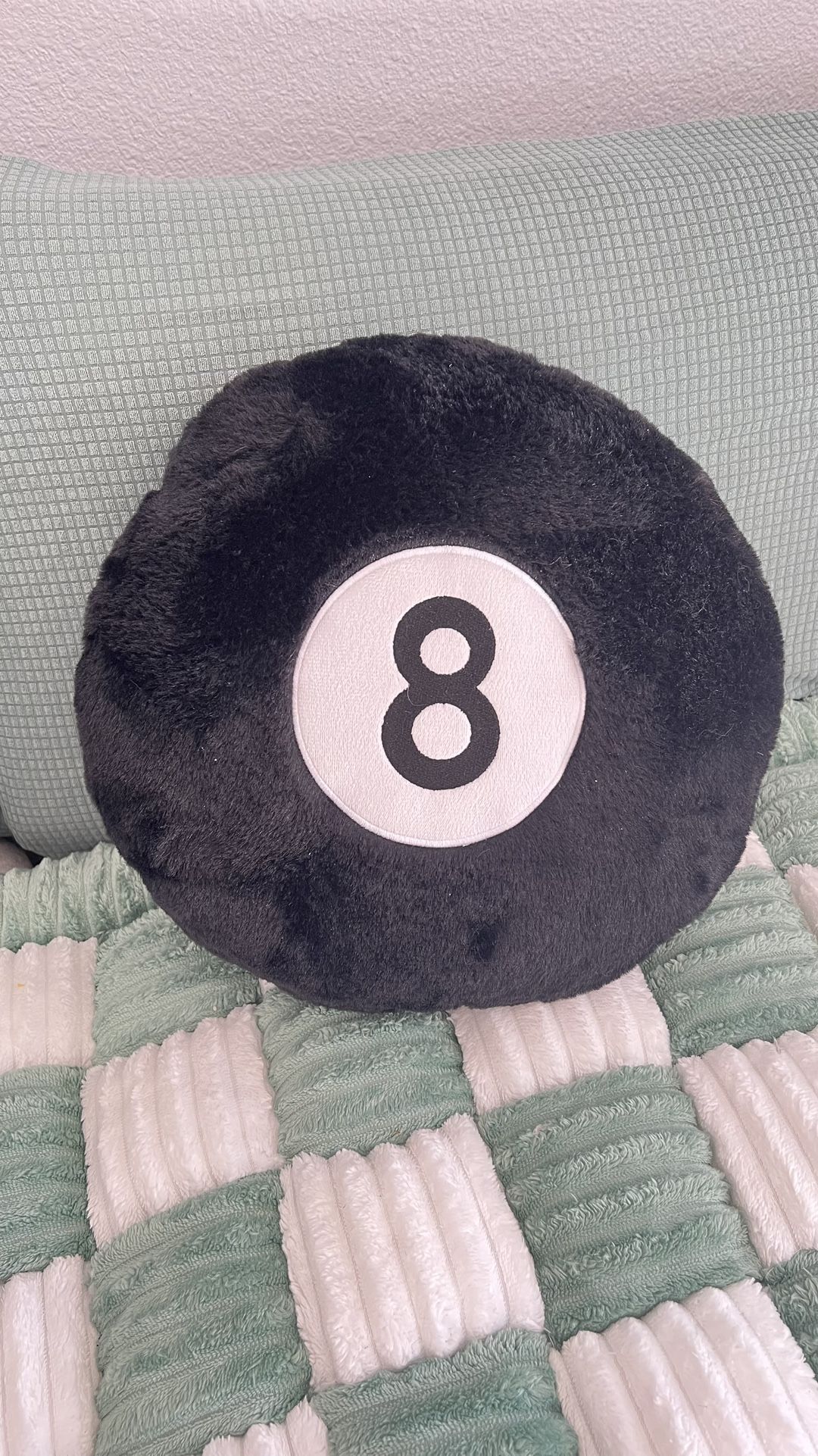 8 Ball Pillow 