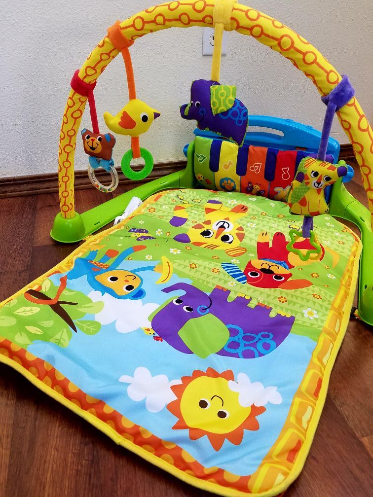 Bruin kickin keys baby acivity playmat and piano