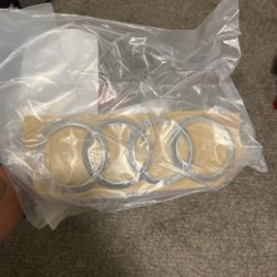 AUDI EMBLEM 