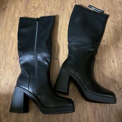 Black Platform Boots
