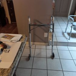 Folding Walker 