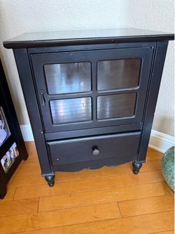 Small cabinet or nightstand