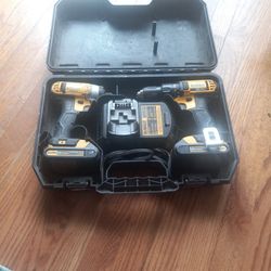 20v DeWalt Impact Driver / Drill Set W/hardcase