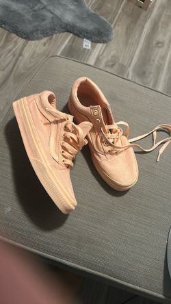 Vans Woman’s Size 6