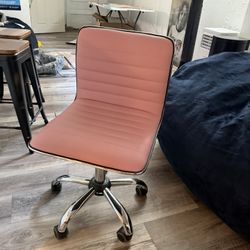 Pink Desk Chair