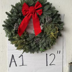 Chrismas Wreaths!!! Be the first to have your fresh wreath!!!