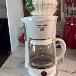Black & Decker, Smart Brew. With Coffee Filters. 